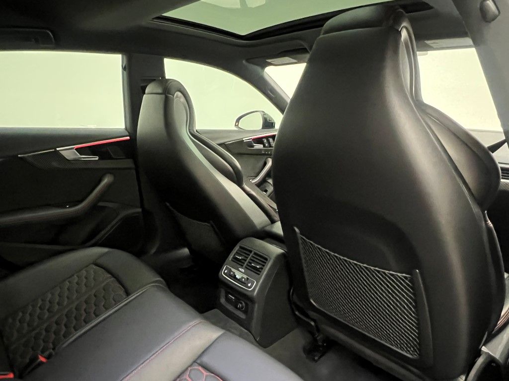 Thumbnail: 2021 Audi RS 5 - 17