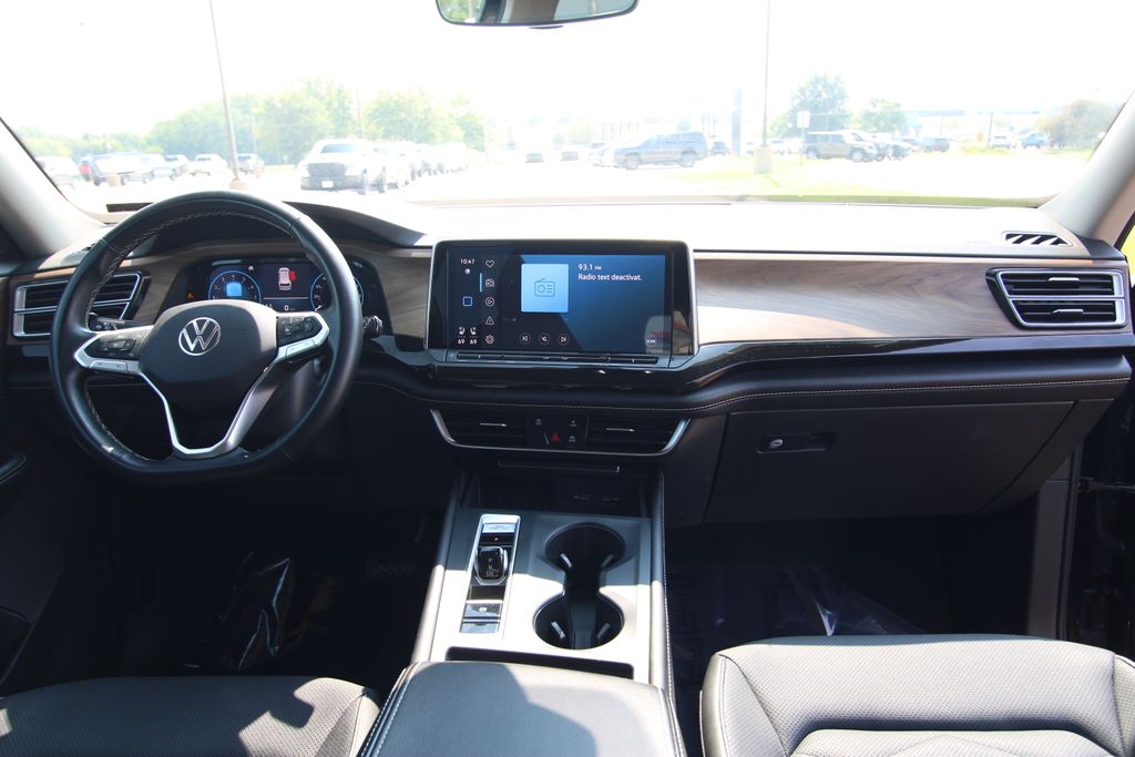 Used 2025 Volkswagen Atlas SUV