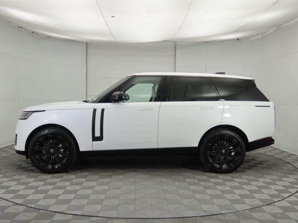 Thumbnail: 2025 Land Rover Range Rover - 8