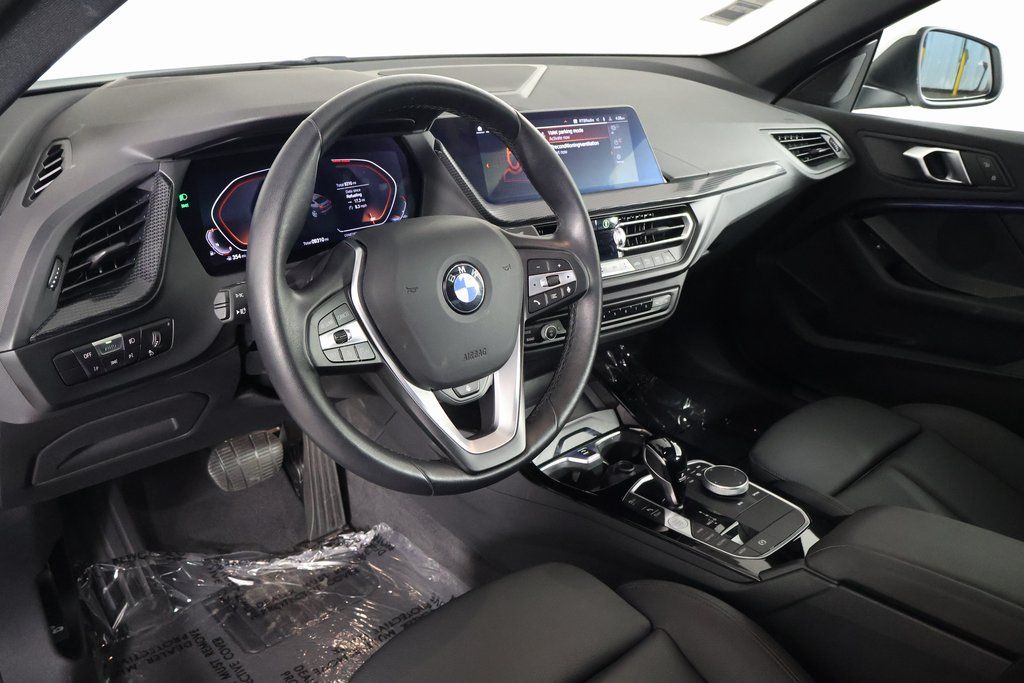 Thumbnail: 2024 BMW 2 Series - 7