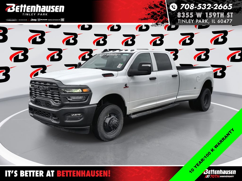 2026 RAM 3500 Tradesman Crew Cab LB DRW 4WD