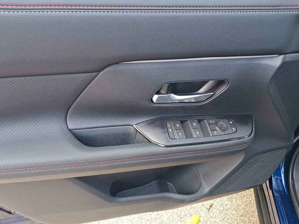 2026 Nissan Kicks SR Blue at John Sisson Motors