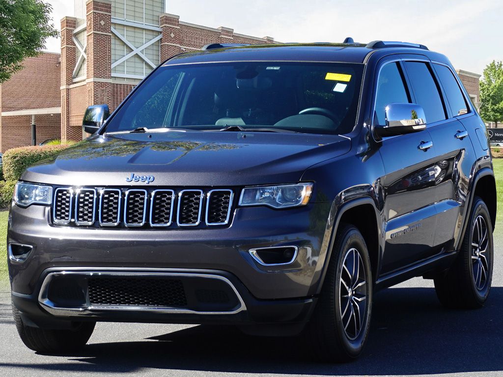 Thumbnail: 2018 Jeep Grand Cherokee - 4