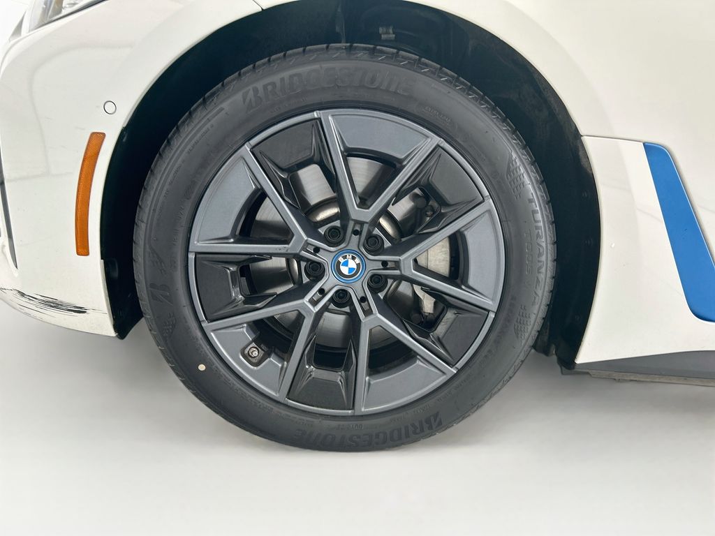 Thumbnail: 2023 BMW i4 - 29