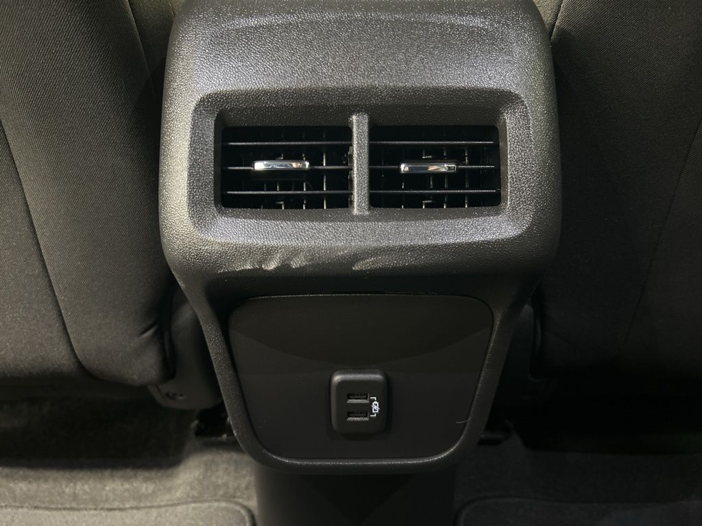 used 2023 Chevrolet Equinox car, priced at $20,966