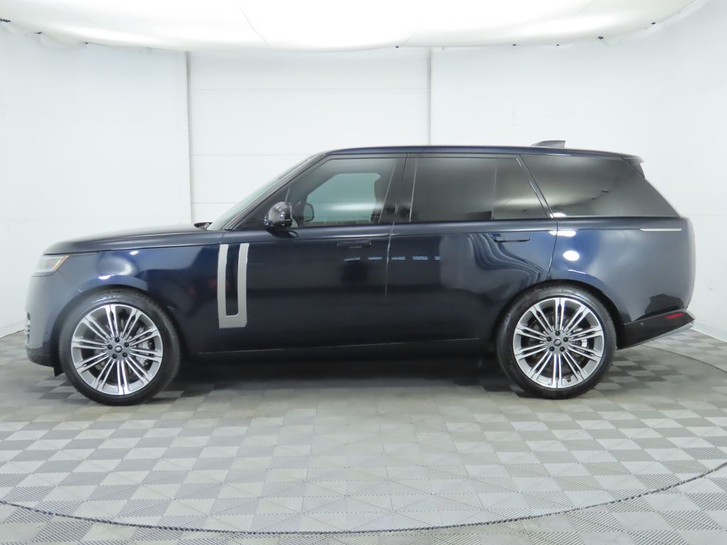 Thumbnail: 2025 Land Rover Range Rover - 8