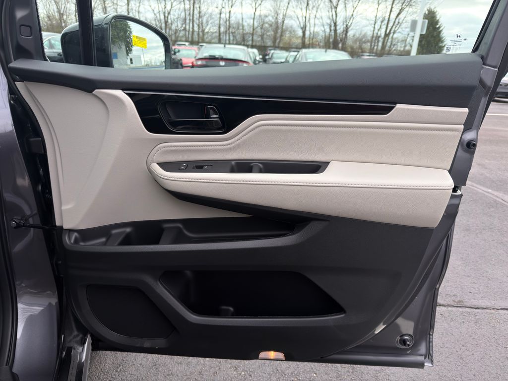 Thumbnail: 2026 Honda Odyssey - 27