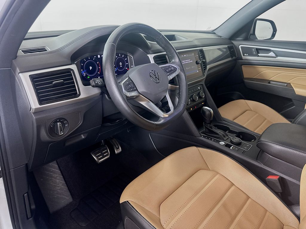 Thumbnail: 2022 Volkswagen Atlas - 9