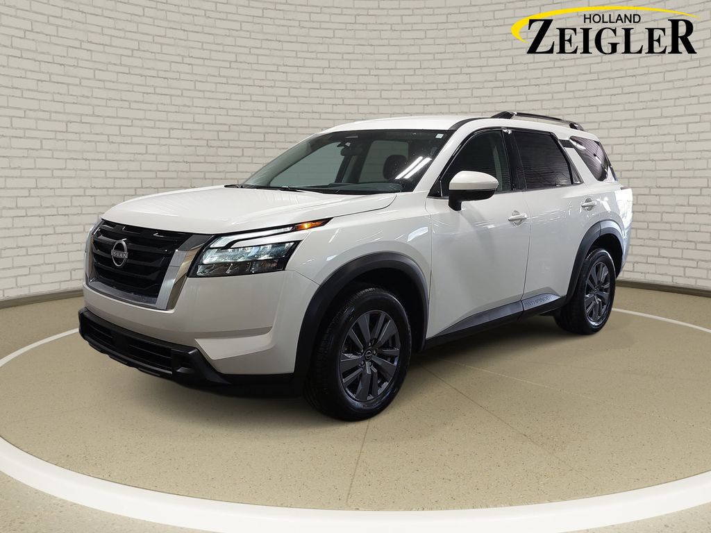 Pearl White Tricoat 2024 Nissan Pathfinder SUV / Crossover All-Wheel Drive 9-Speed Automatic
