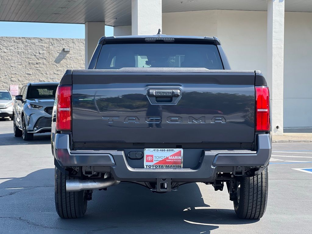 2025 Toyota Tacoma SR5 Double Cab photo 9