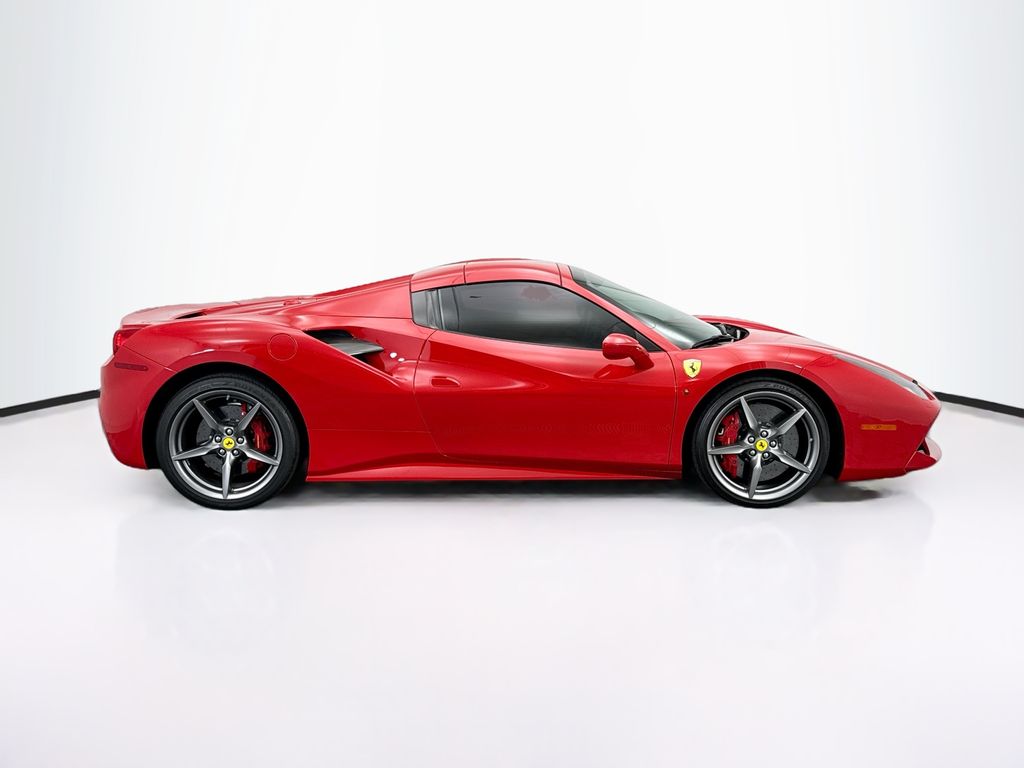 Thumbnail: 2019 Ferrari 488 - 12