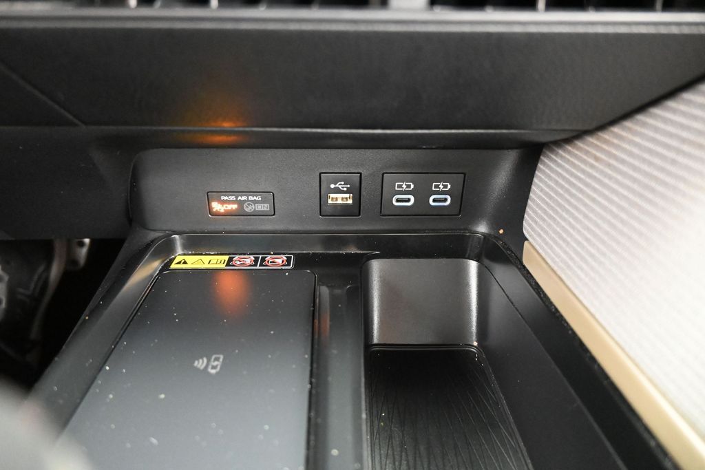 Used 2025 Heavy Metal Toyota SE image 24