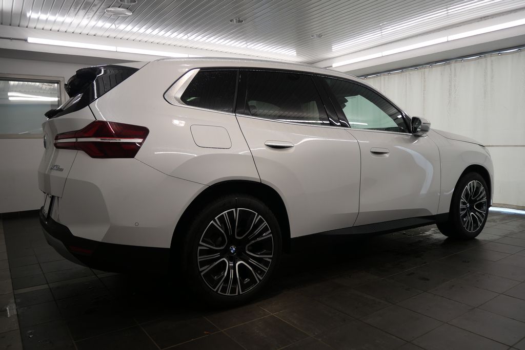 2025 BMW X3  7