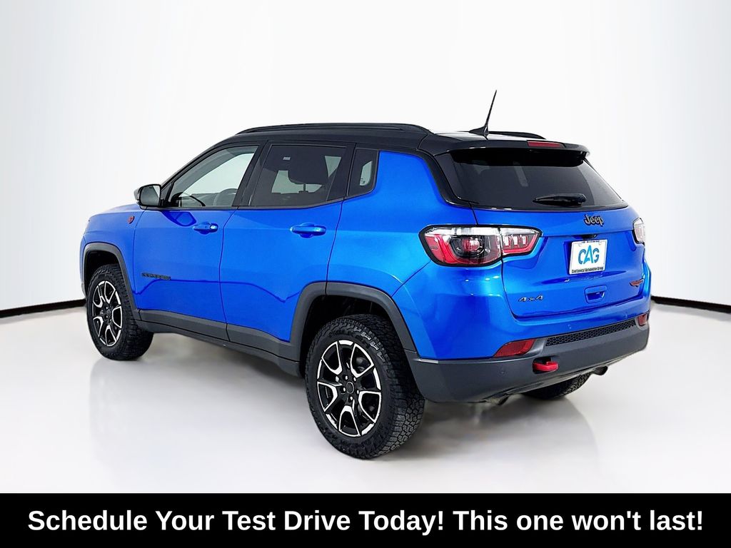 Used Car 2025 Jeep Compass  Trailhawk For Sale Under $25,000 In Austin, Texas