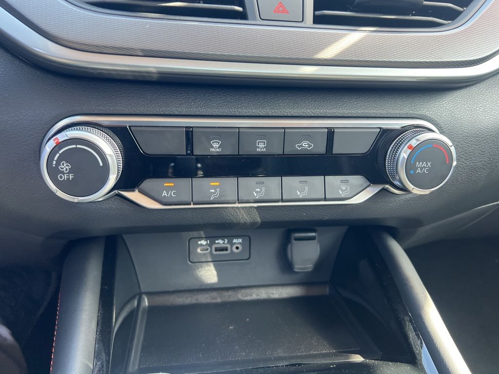 2024 Nissan Altima 2.5 SR photo