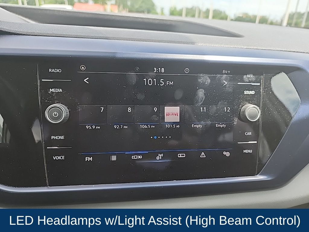 2022 Volkswagen Taos SE