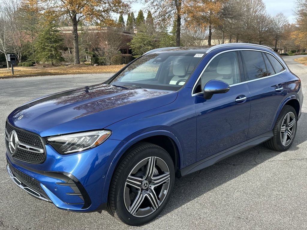 2023 Mercedes-Benz GLC GLC 300 4