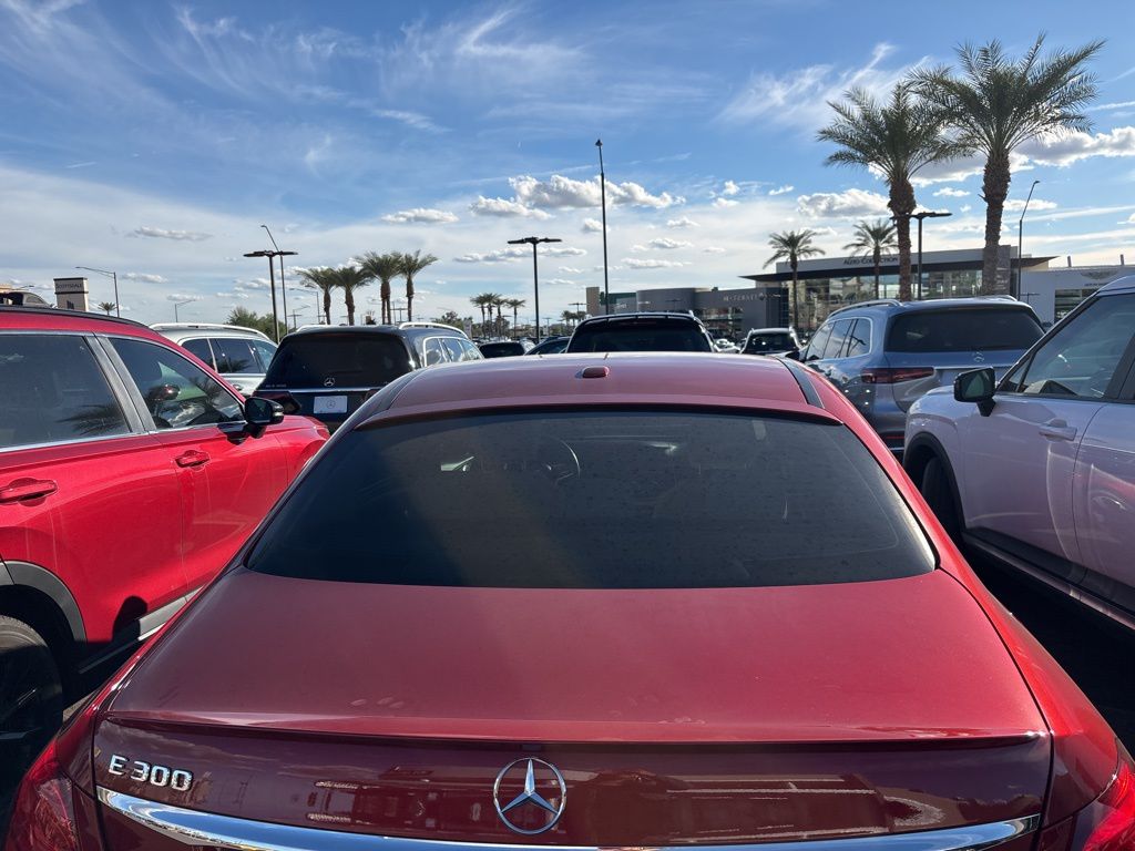 Thumbnail: 2019 Mercedes-Benz E-Class - 5