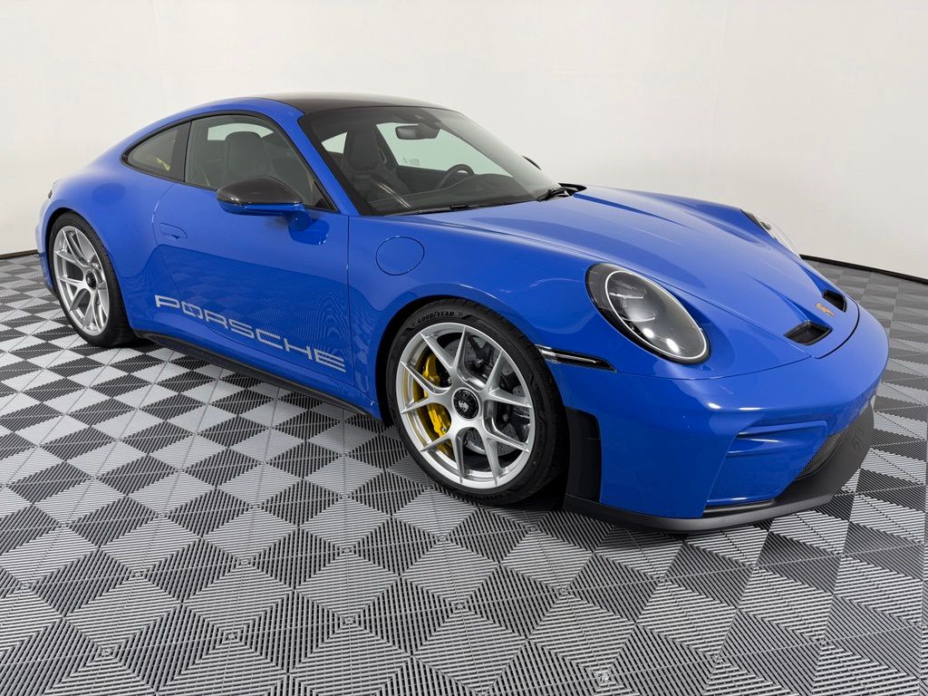 Thumbnail: 2026 Porsche 911 - 12