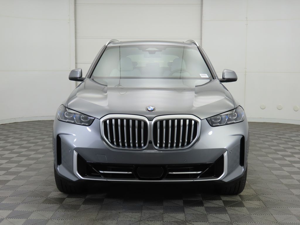 Used 2026 Gray BMW sDrive40i image 2