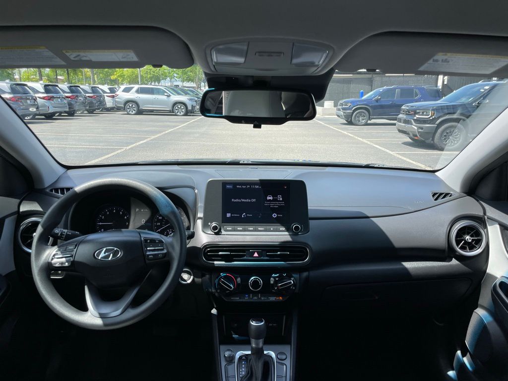Thumbnail: 2022 Hyundai Kona - 10