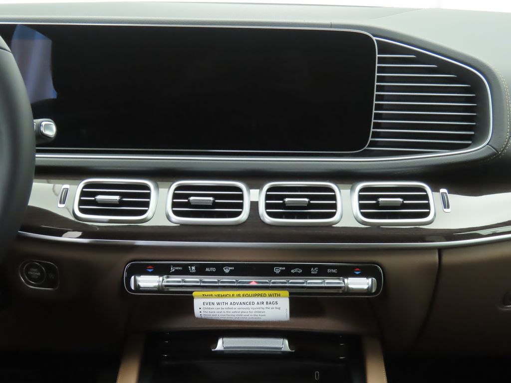 Thumbnail: 2026 Mercedes-Benz GLE - 14