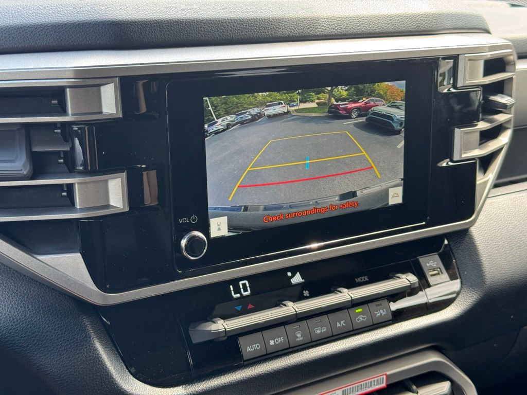 2026 Toyota Tundra SR5 CrewMax photo 22