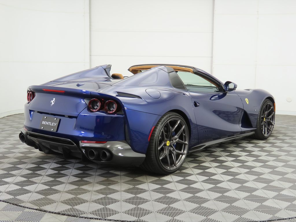 Thumbnail: 2021 Ferrari 812 - 5