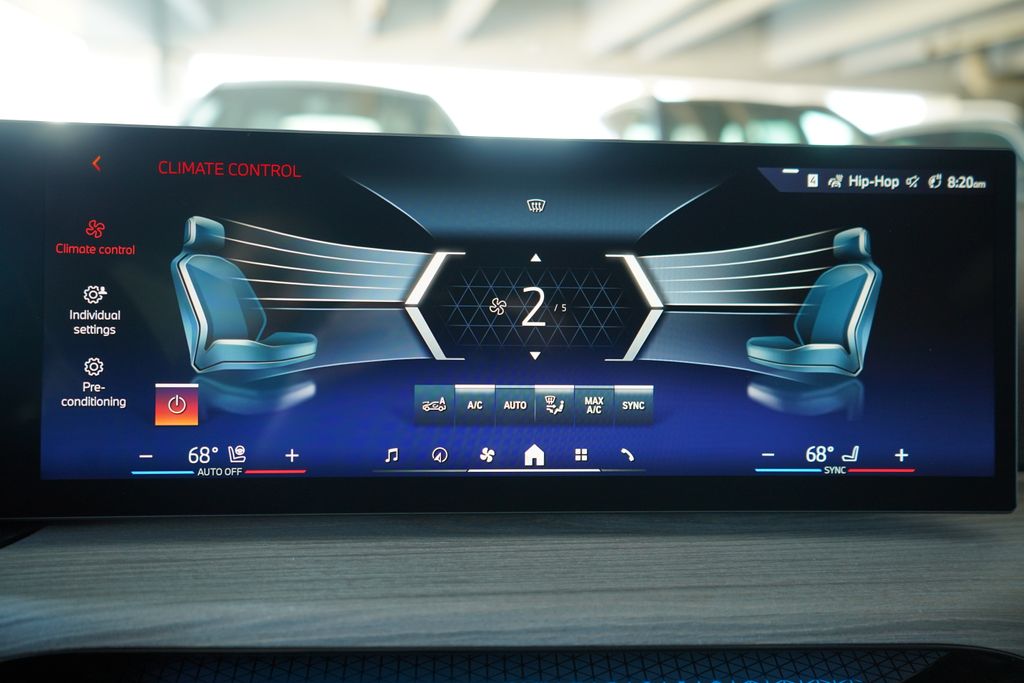 Thumbnail: 2026 BMW i4 - 18