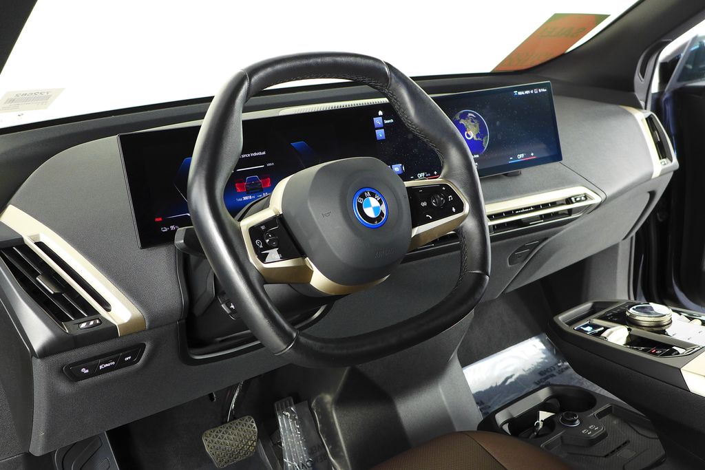 Thumbnail: 2023 BMW iX - 28