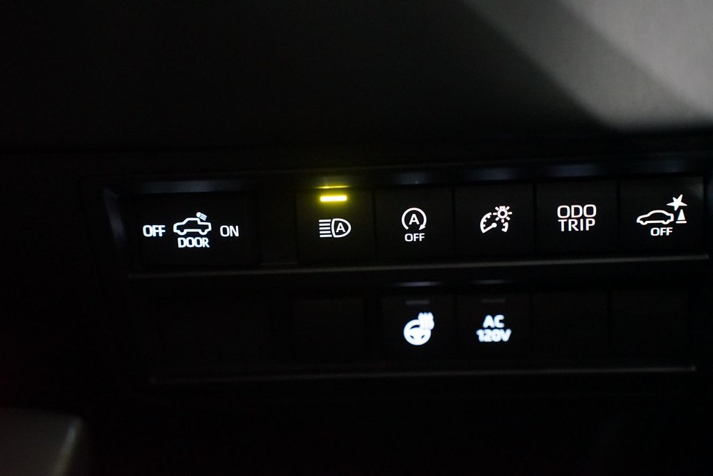 2025 Toyota Tundra Platinum 26