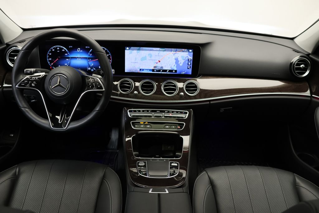 Thumbnail: 2023 Mercedes-Benz E-Class - 20