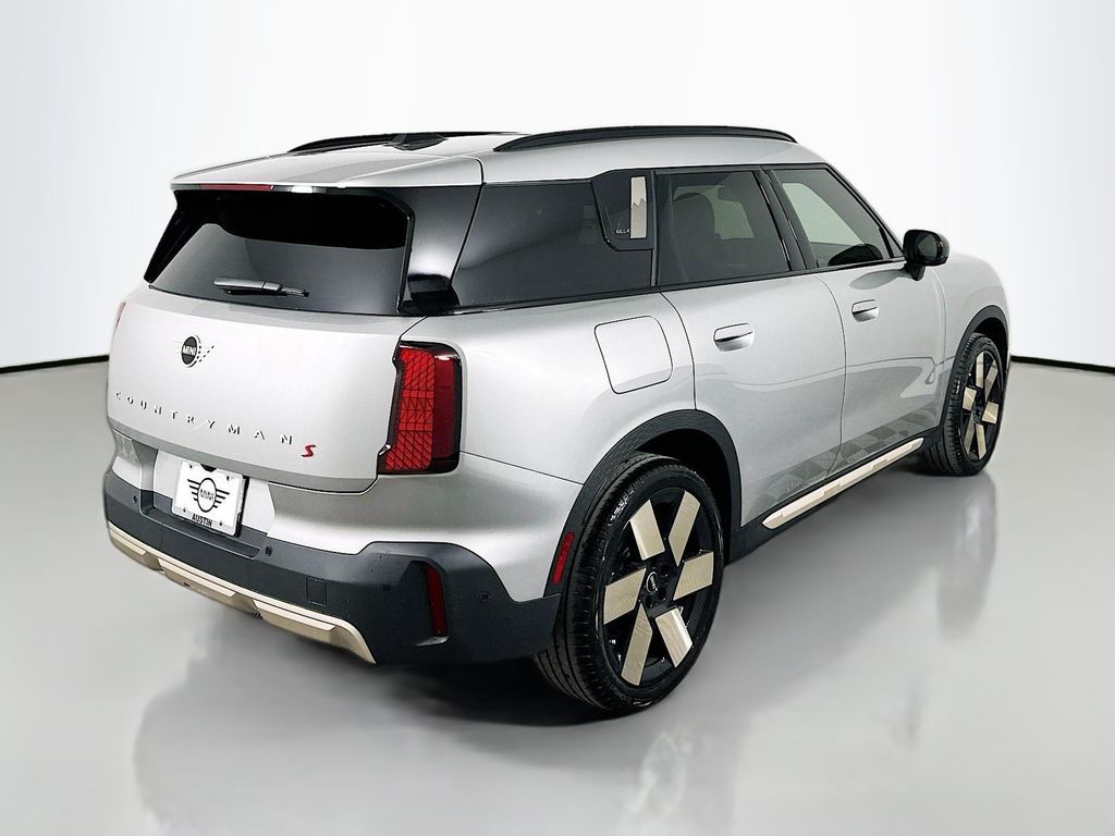 2025 MINI Cooper Countryman Base 5