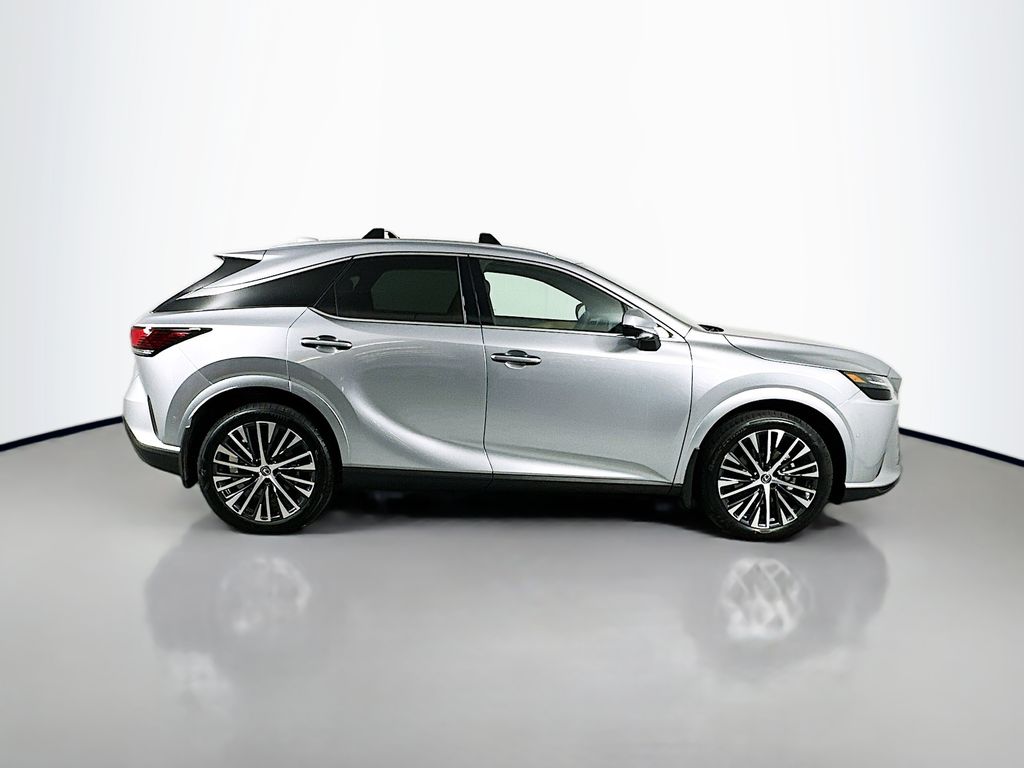 2025 Lexus RX  4