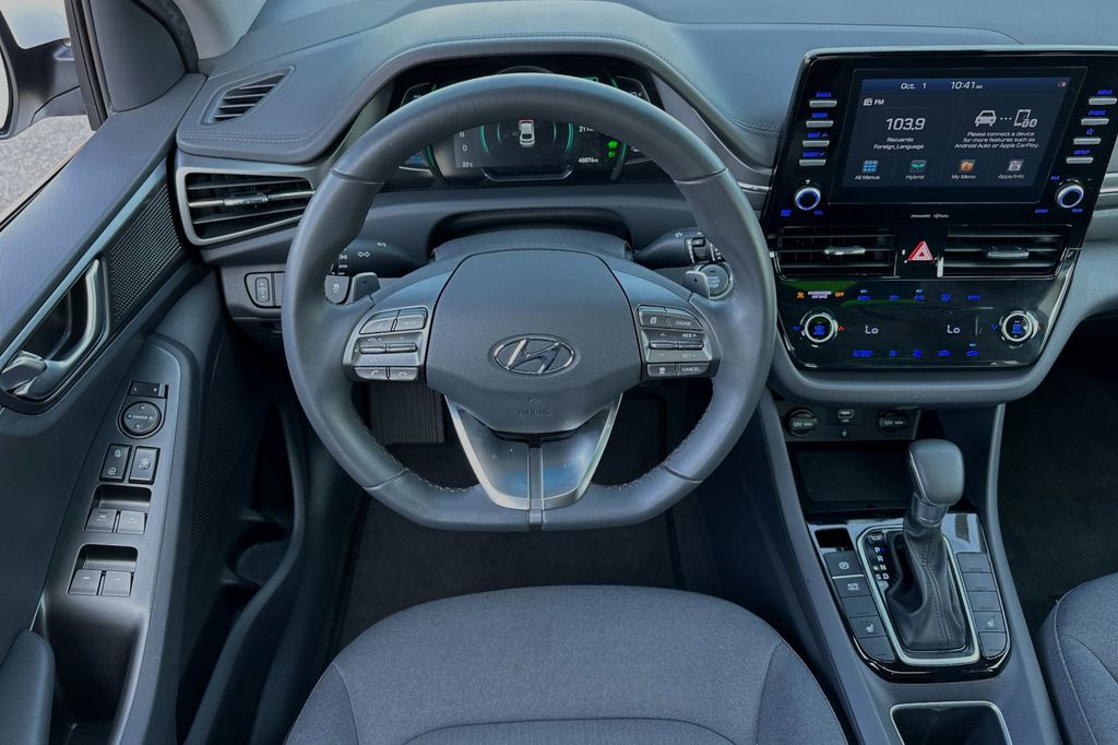 2020 Hyundai Ioniq Hybrid SEL 16