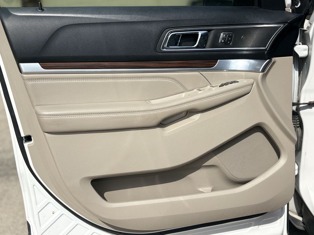 2018 Ford Explorer Limited White at Cook Ford
