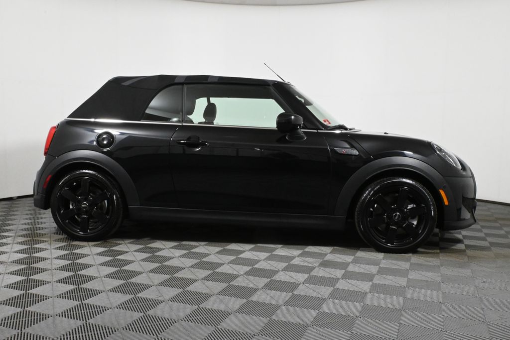 2024 MINI Cooper S 9