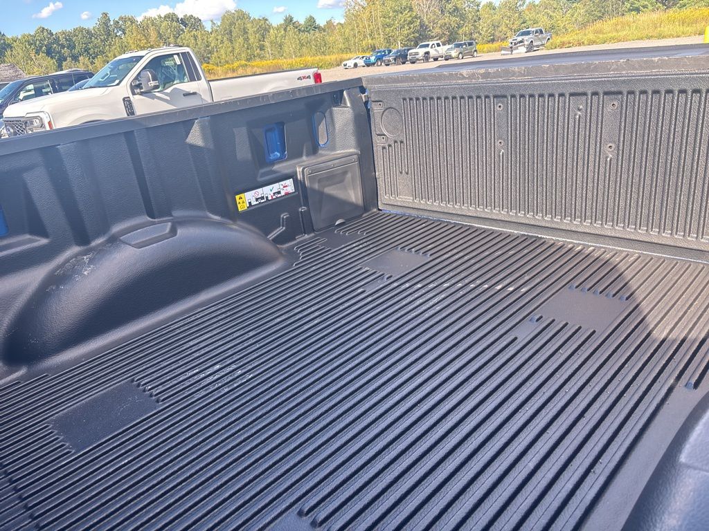 2023 Ford F-150 XL - 4