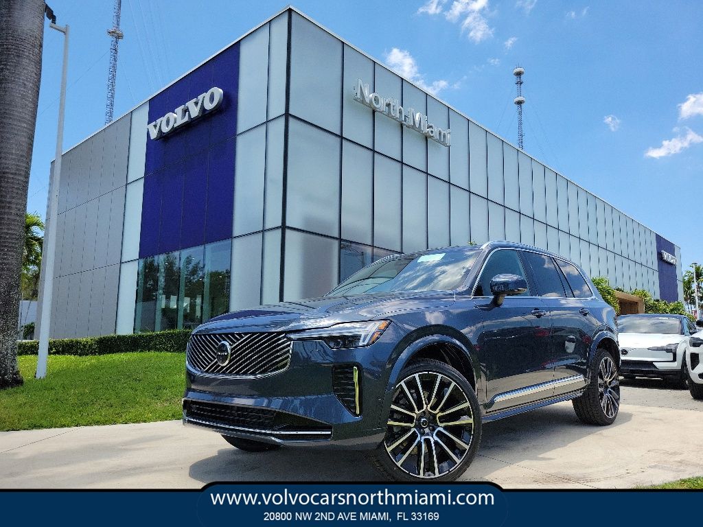 2026 Volvo XC90 Plus