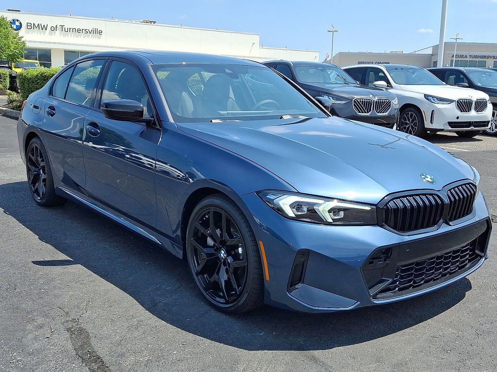 Thumbnail: 2025 BMW 3 Series - 2