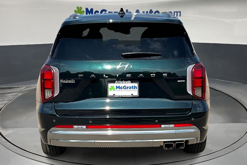 New 2025 Green Hyundai Calligraphy image 4