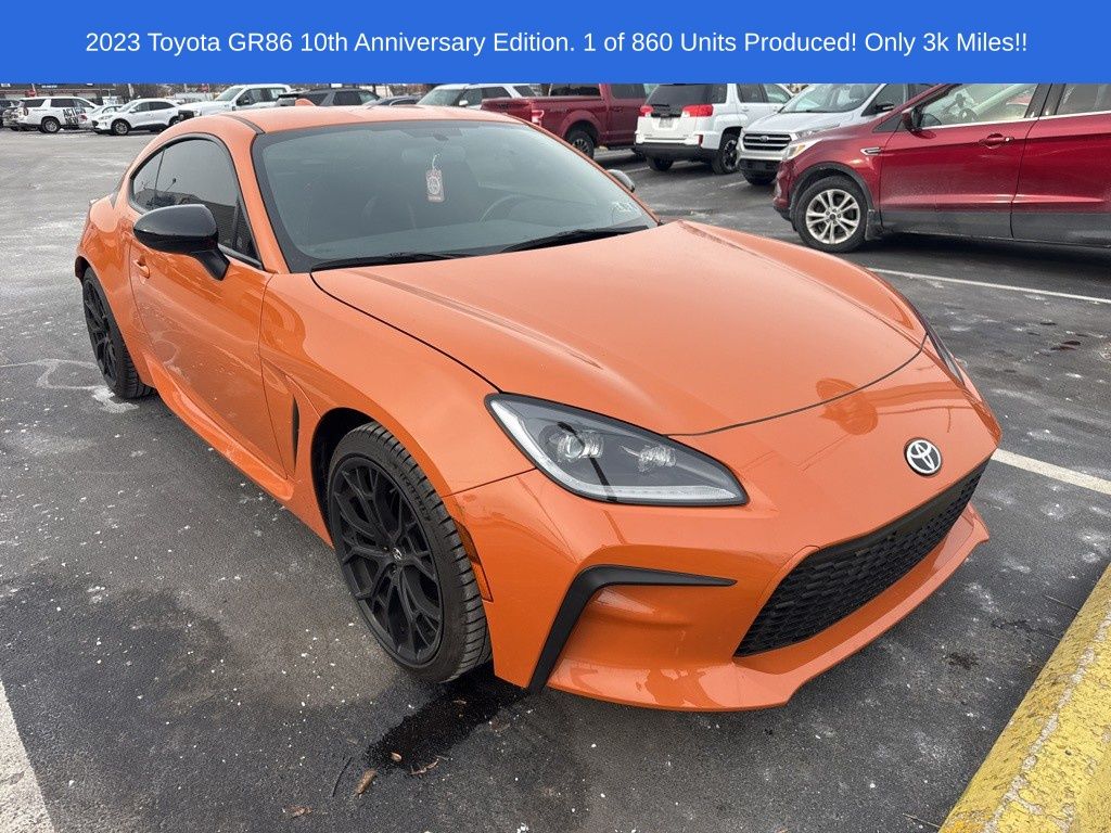 2023 Toyota GR86 10th Anniversary Special Edition RWD