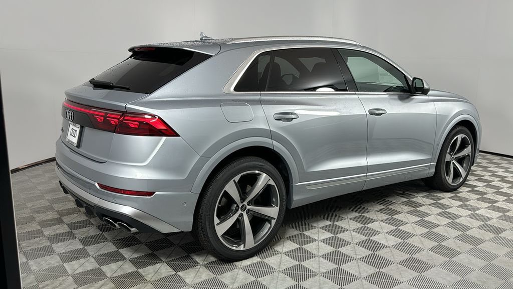Thumbnail: 2024 Audi SQ8 - 5
