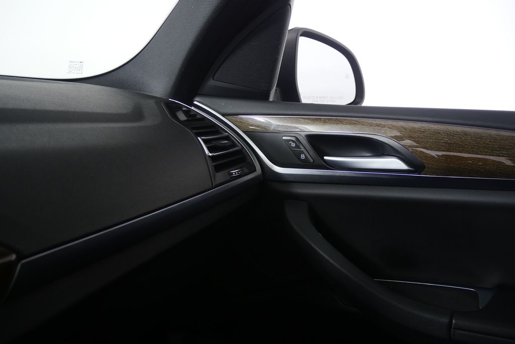 Thumbnail: 2022 BMW X3 - 26