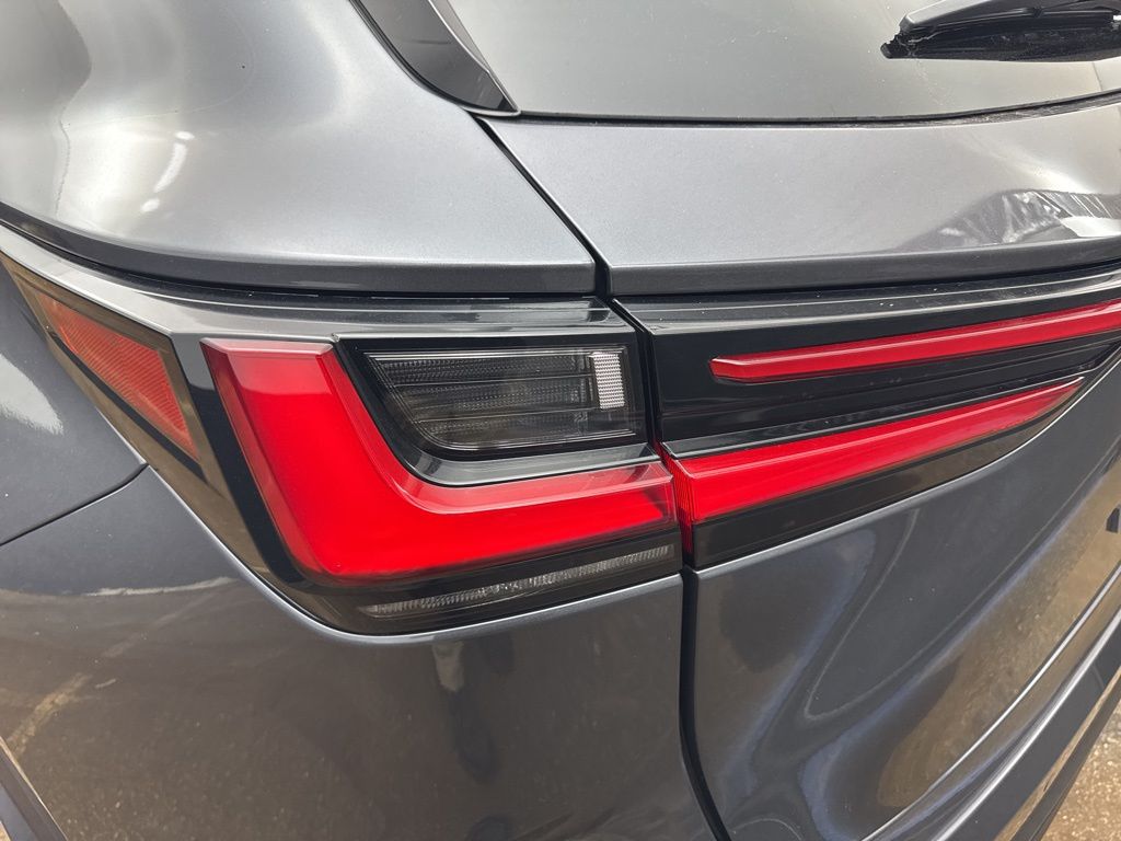 2026 Lexus NX 350 Premium AWD photo 17
