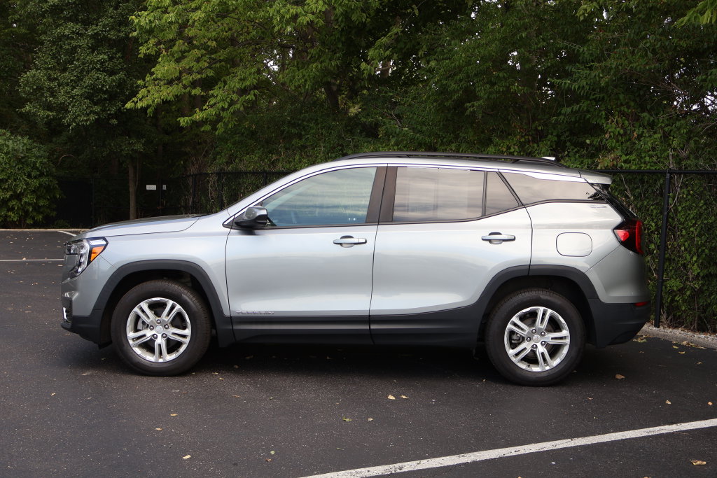 Thumbnail: 2023 GMC Terrain - 4