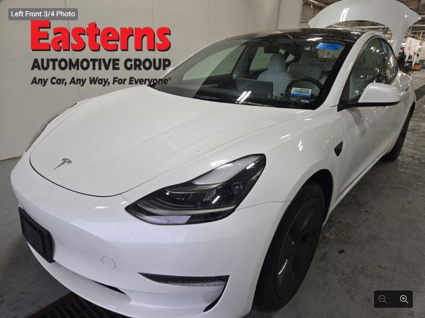 2023 Tesla Model 3 -'s photo