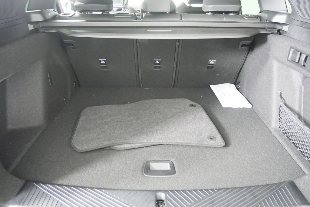 Thumbnail: 2025 BMW X3 - 16