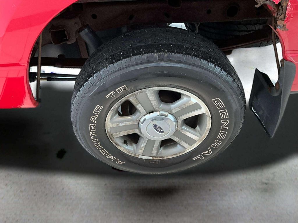 Used 2008 Red Ford XL image 28