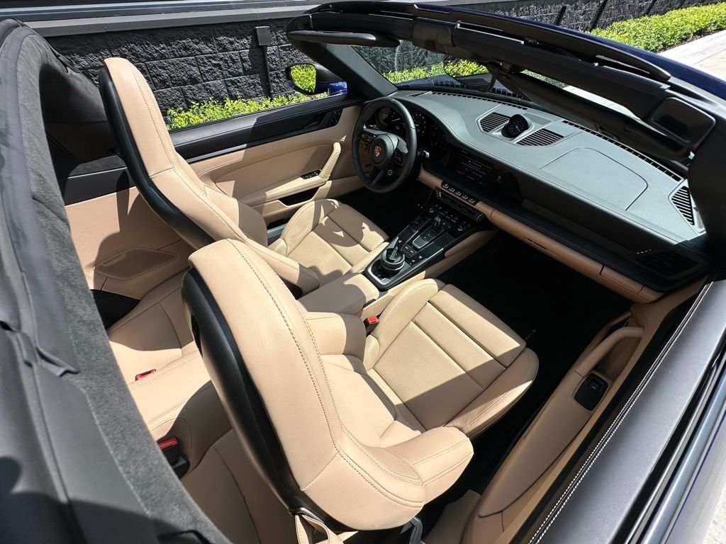 2024 Porsche 911 Targa 4S 16